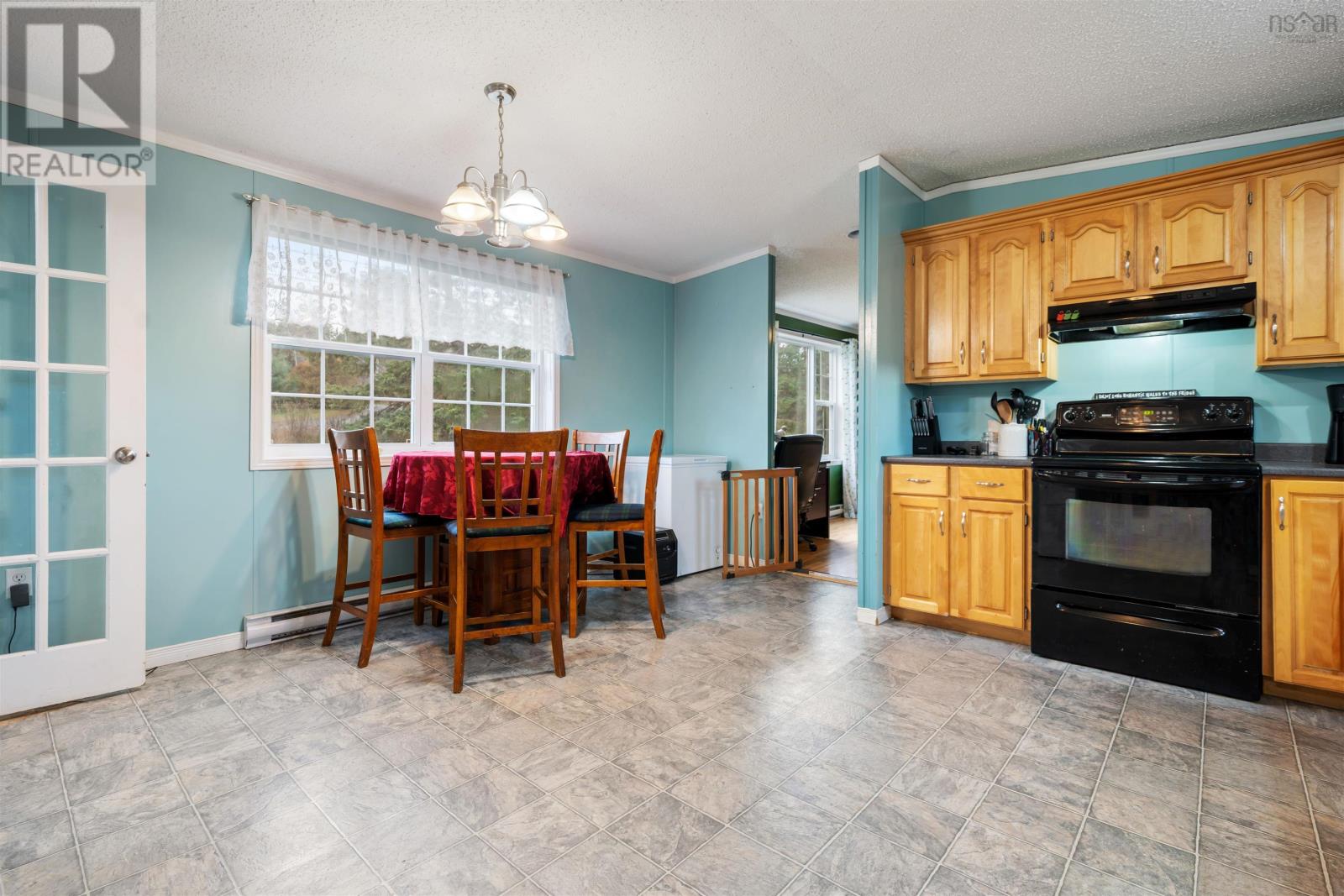 Property 32 of 37 of 4307 South River Road