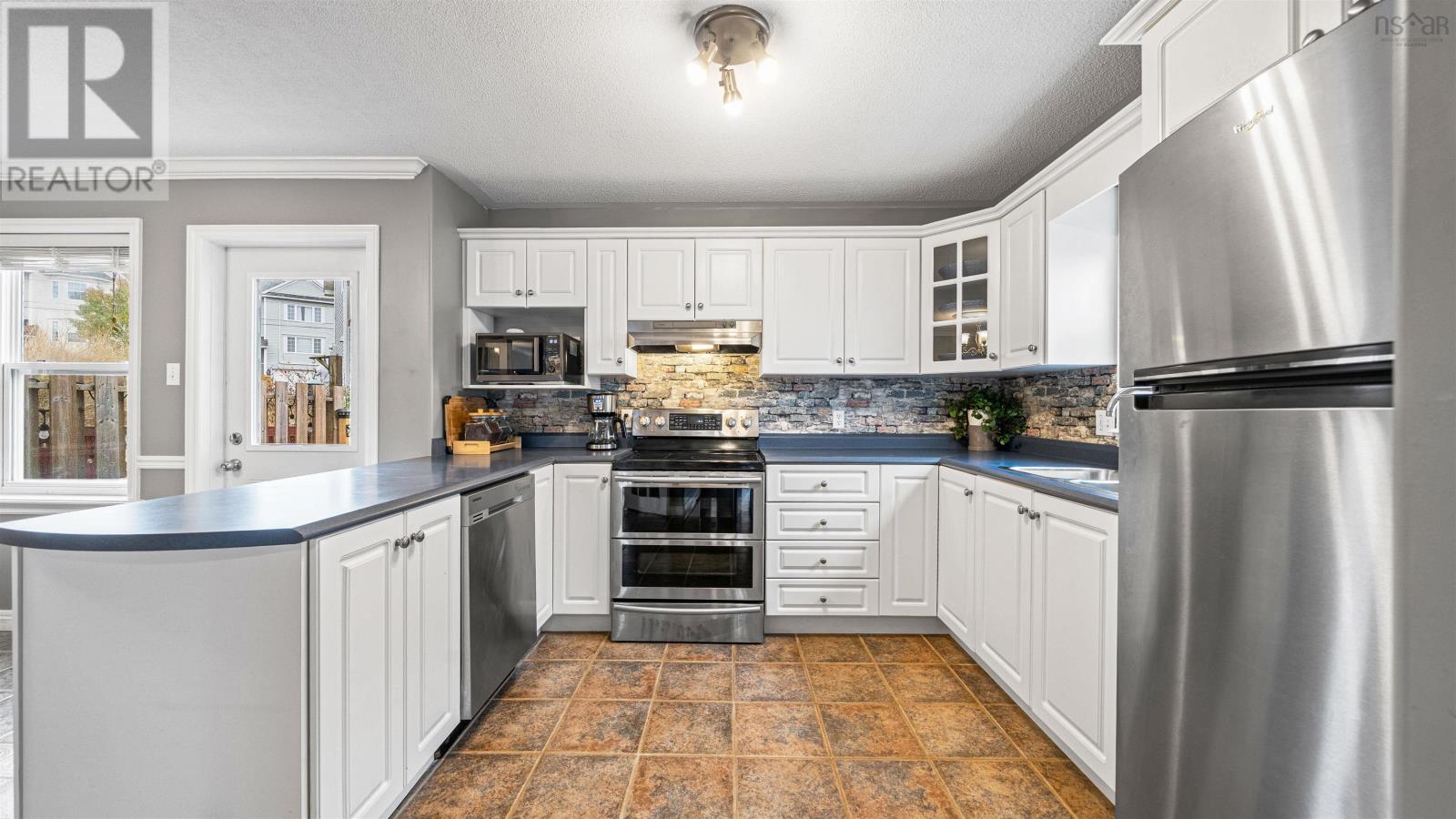 Property 24 of 35 of 75 Sheppards Run