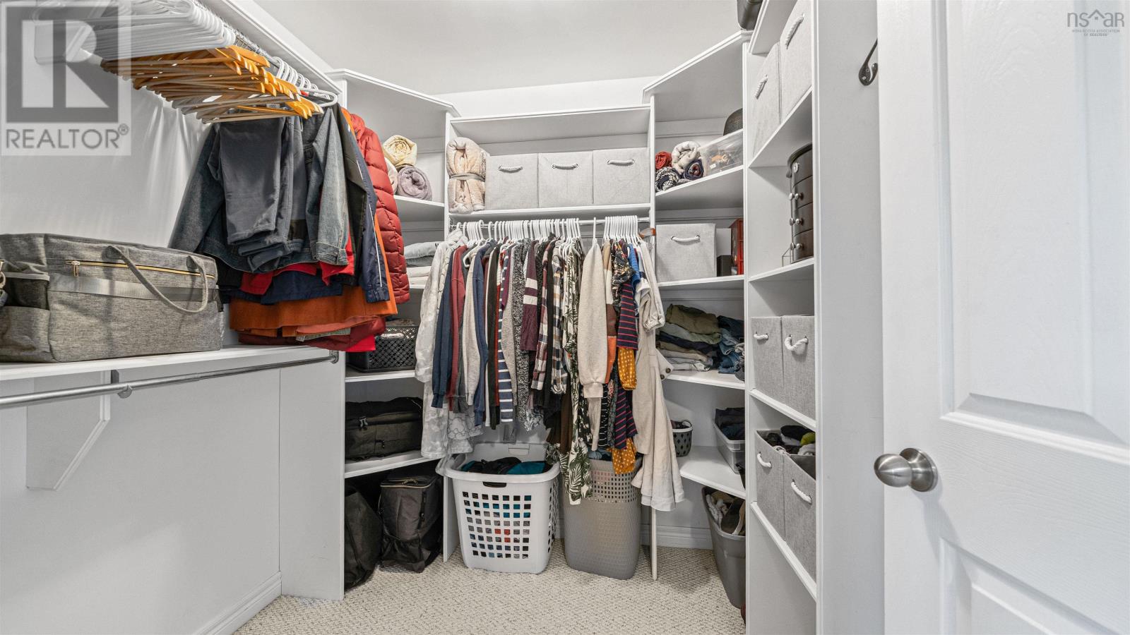 Property 32 of 35 of 75 Sheppards Run