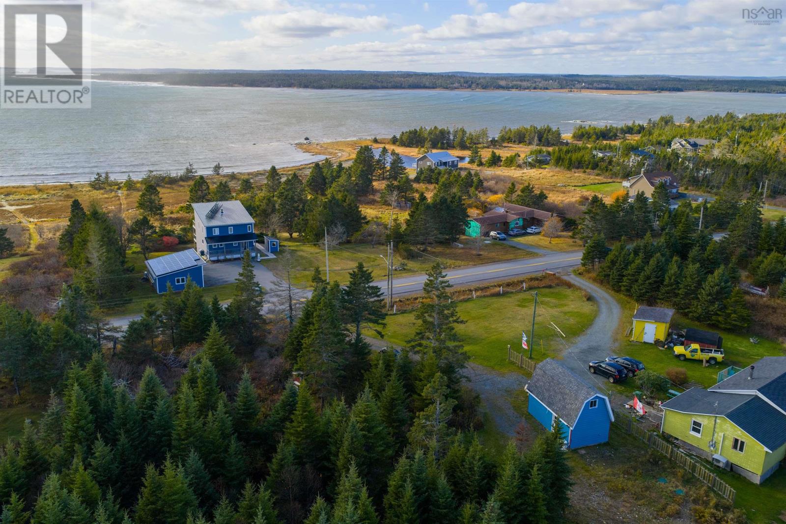 Property 14 of 35 of 2147 East Petpeswick Road