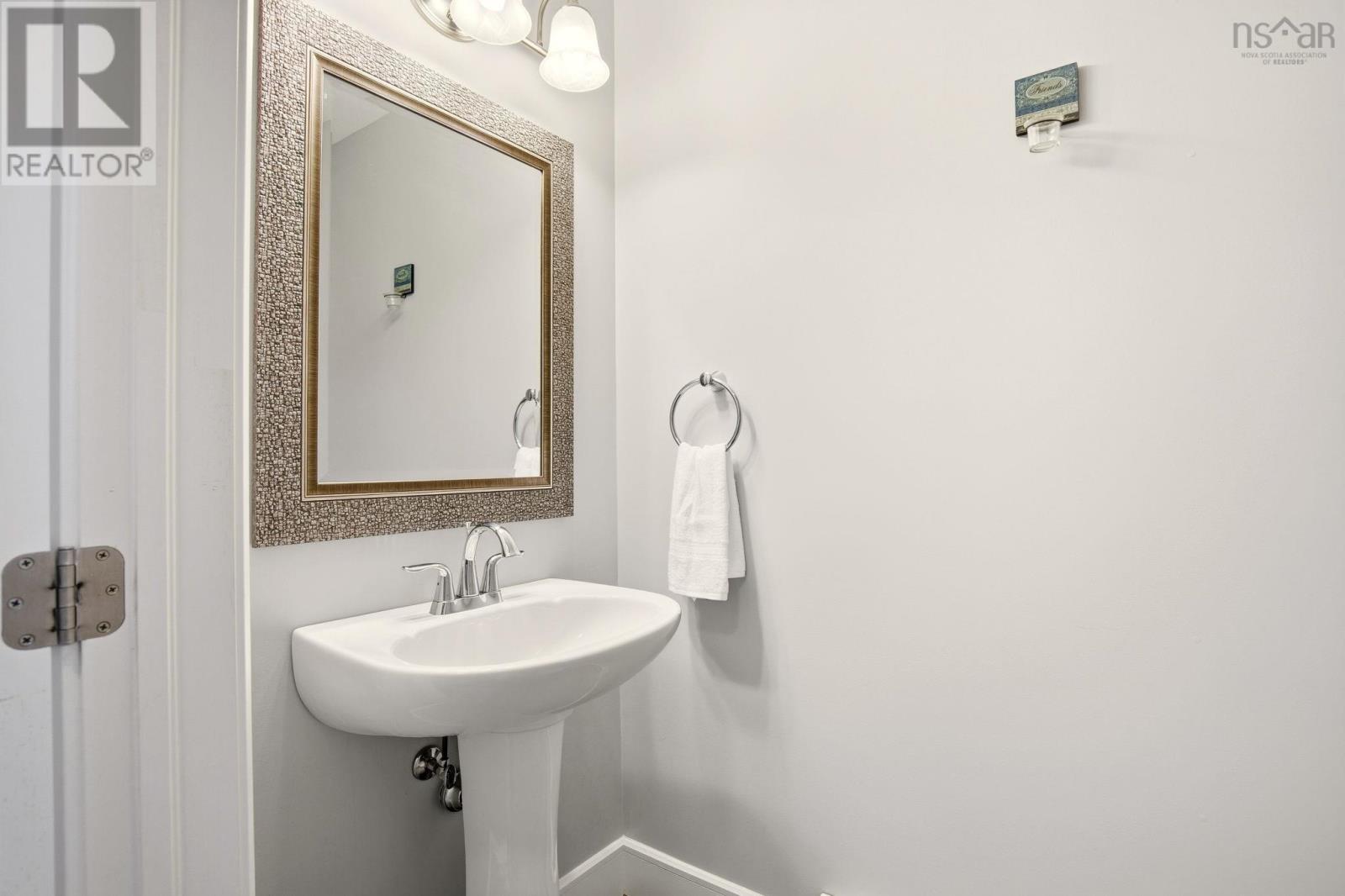 Property 23 of 36 of 125 Bosun Run