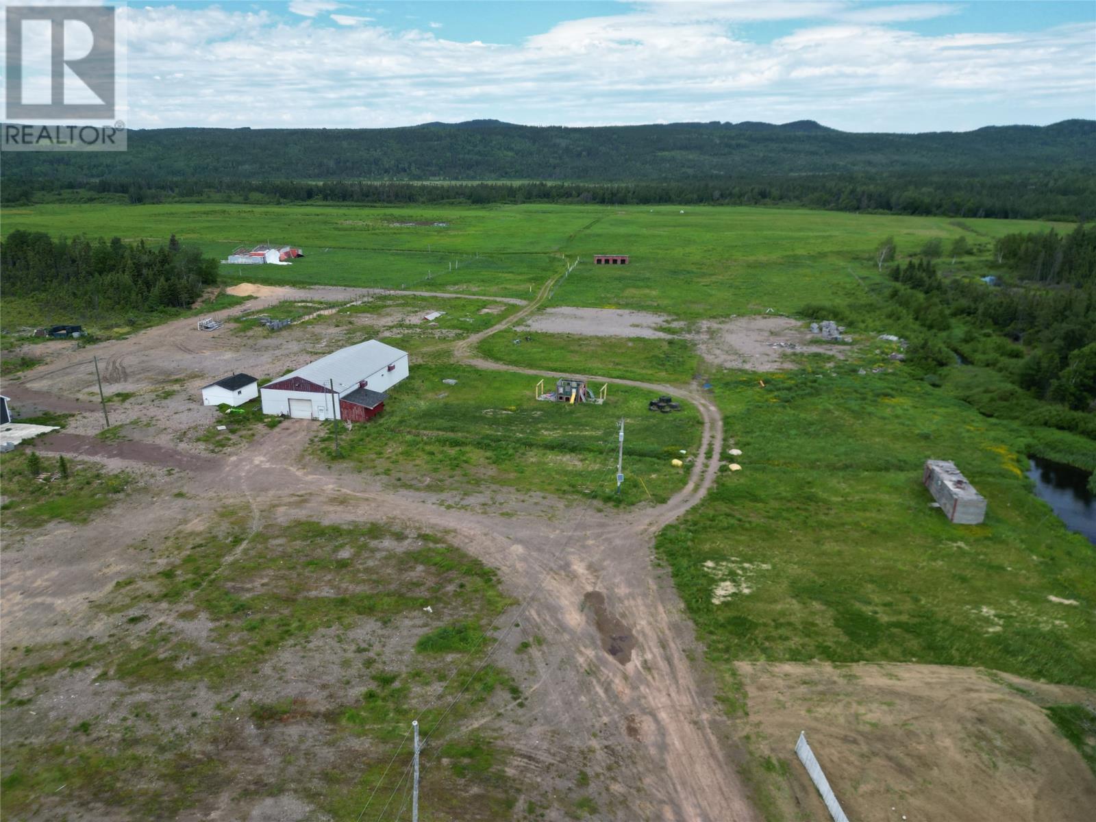 20 Forest Road, Northern Arm — photo 3