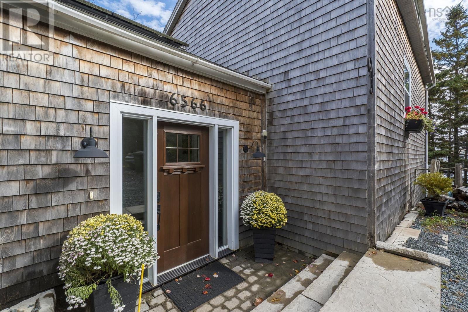 Property 25 of 51 of 6566 St Margarets Bay Road