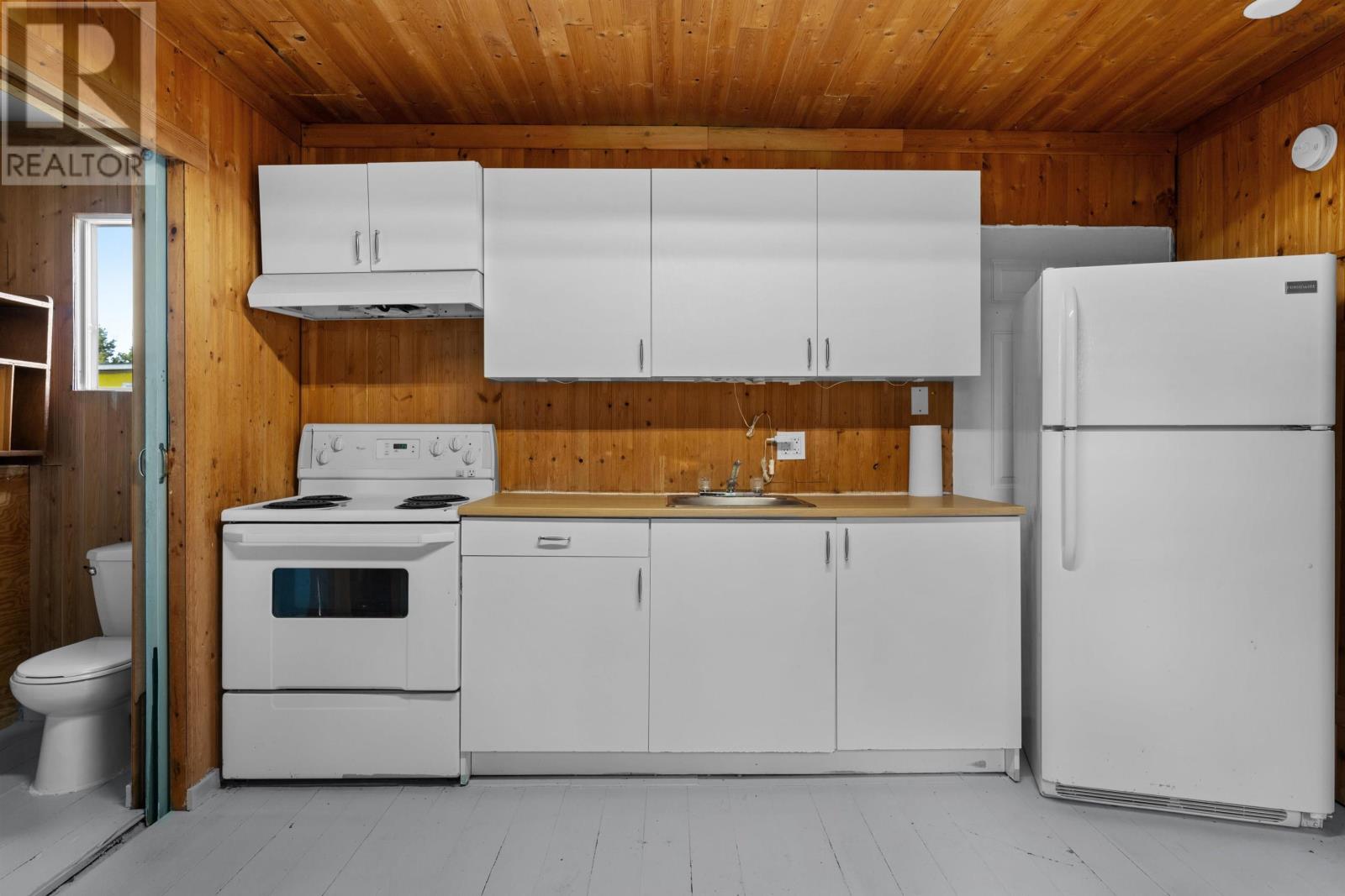 Property 8 of 35 of 2147 East Petpeswick Road