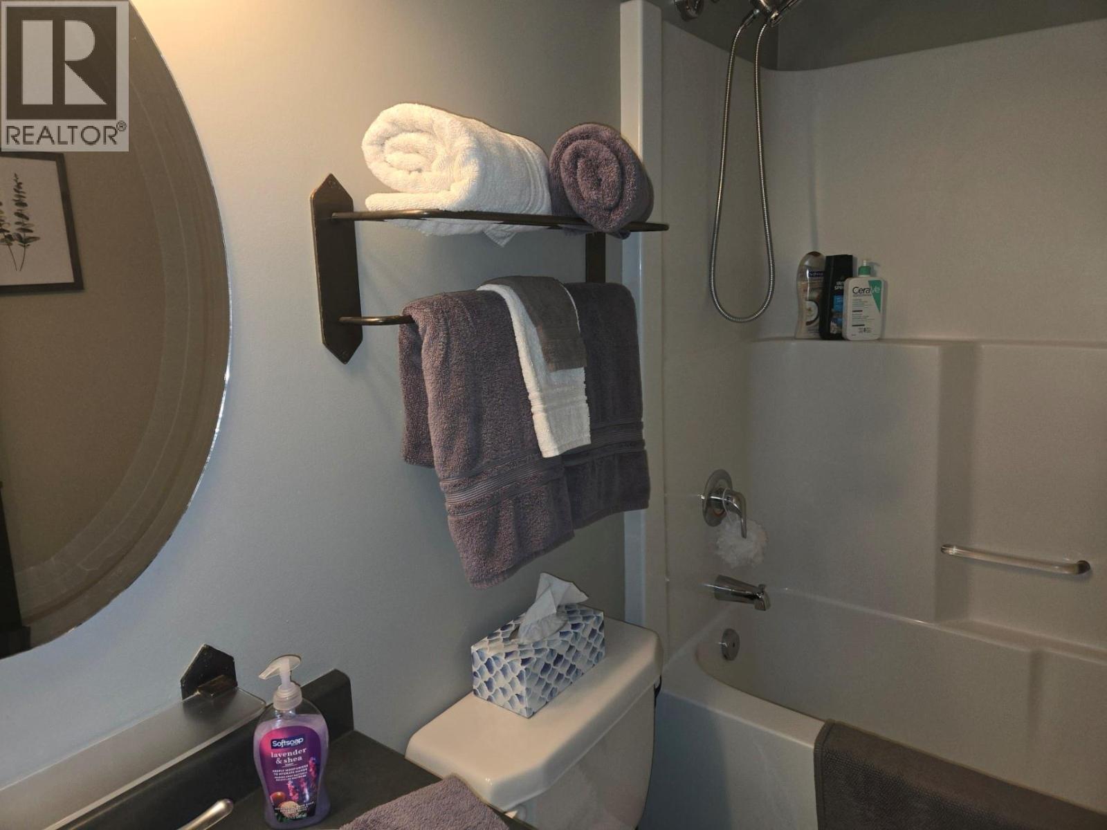 #303 2070 SUMMIT DRIVE - 14