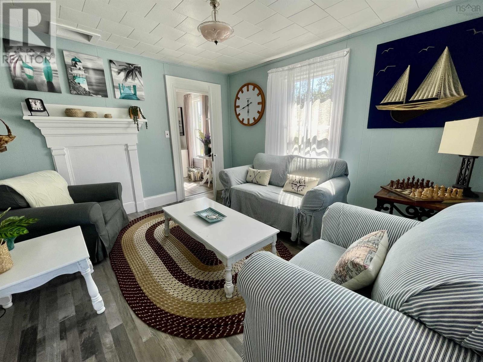 Property 26 of 31 of 4847 Shore Road