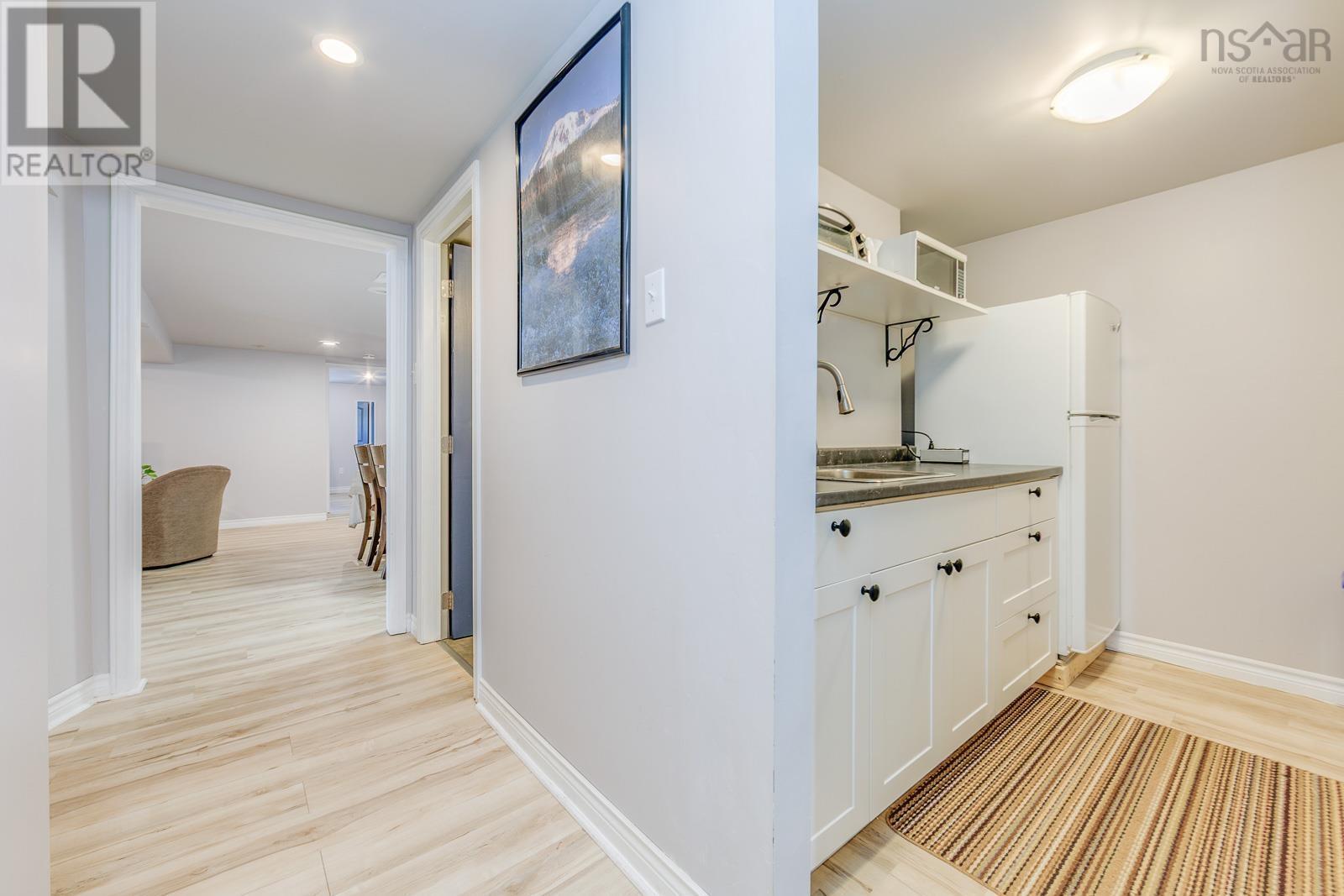 Property 32 of 34 of 102 Maple Boulevard