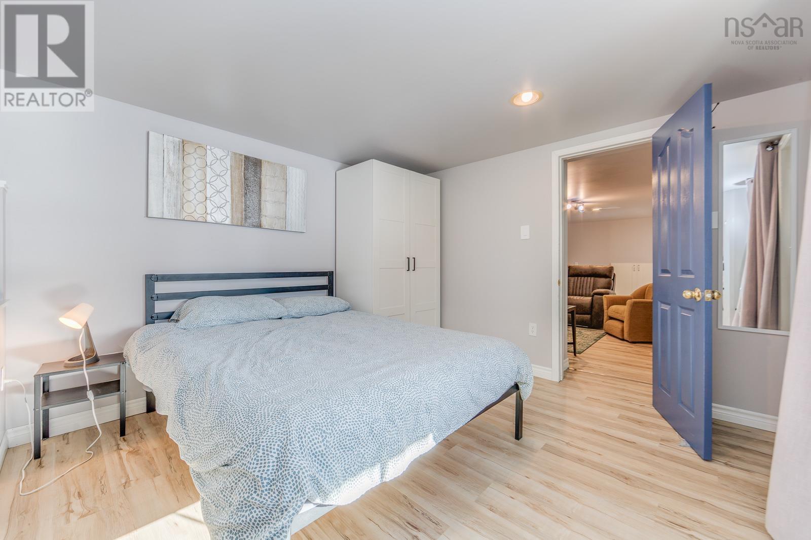 Property 31 of 34 of 102 Maple Boulevard