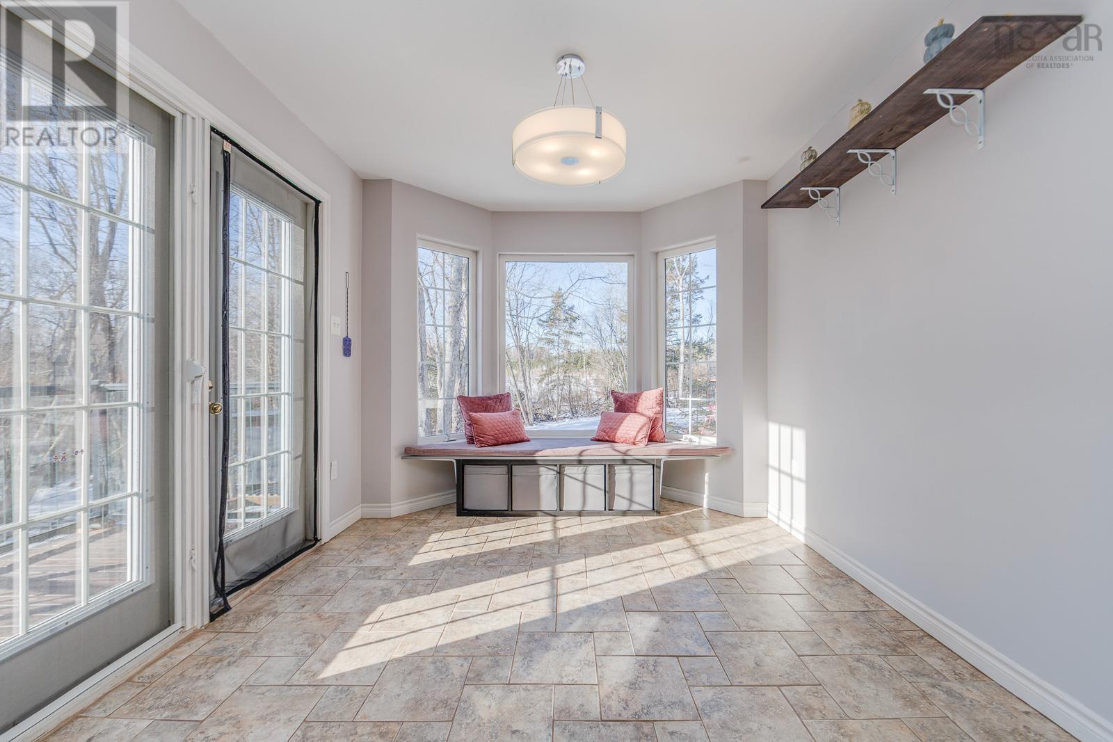 Property 25 of 34 of 102 Maple Boulevard