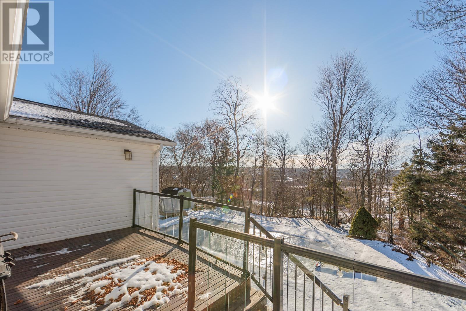 Property 11 of 34 of 102 Maple Boulevard