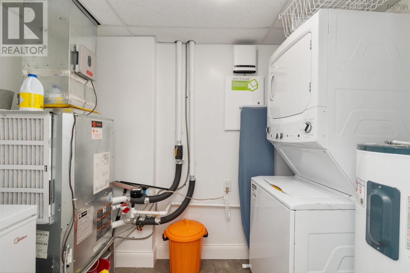 Property 30 of 50 of 812 60 Walter Havill Drive