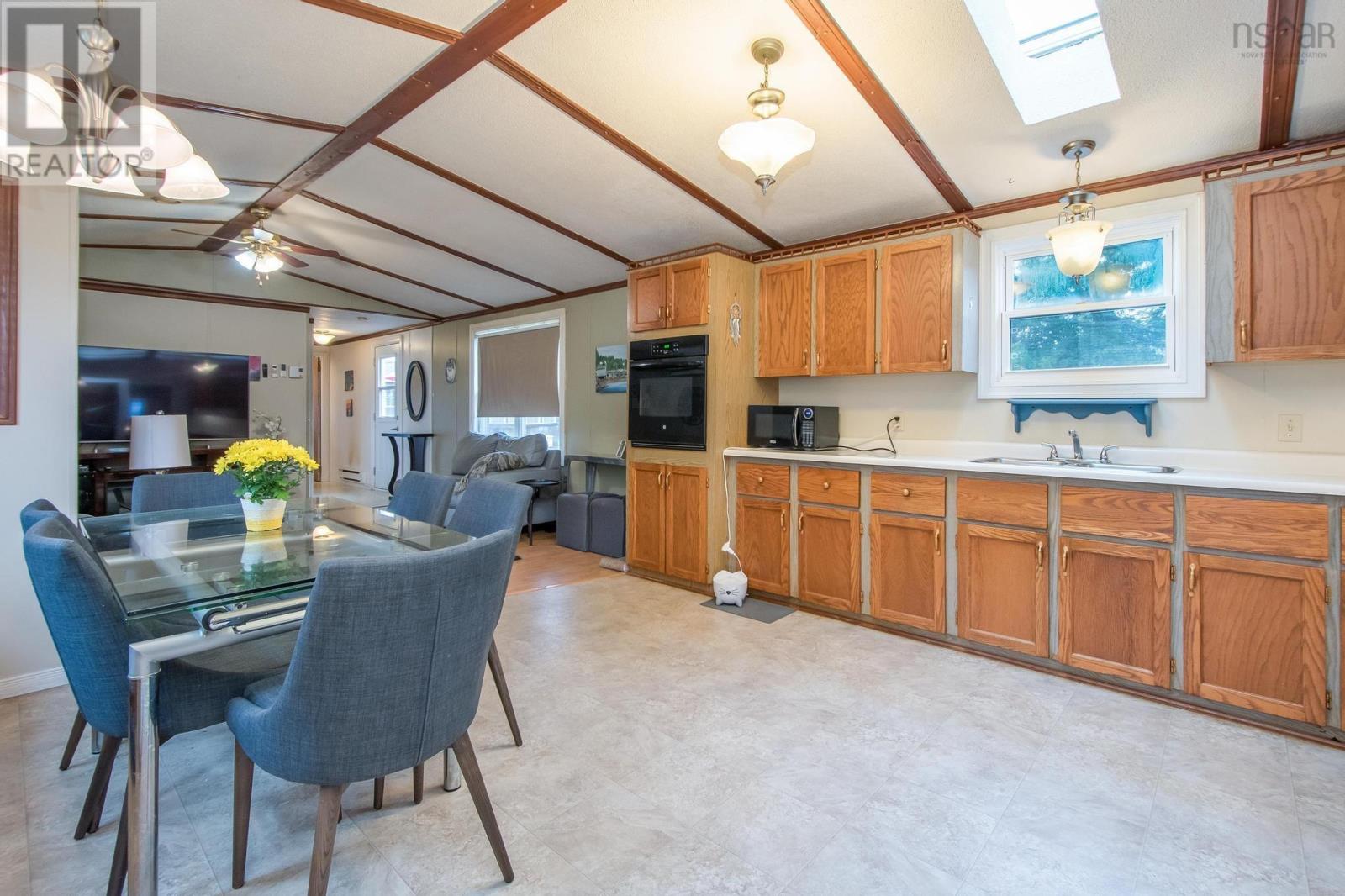 Property 22 of 28 of 1 Wilson Avenue