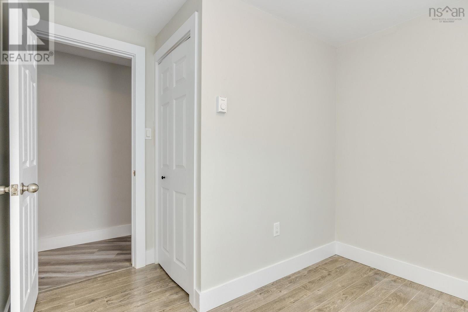 Property 31 of 41 of 406 Glen Rise Drive