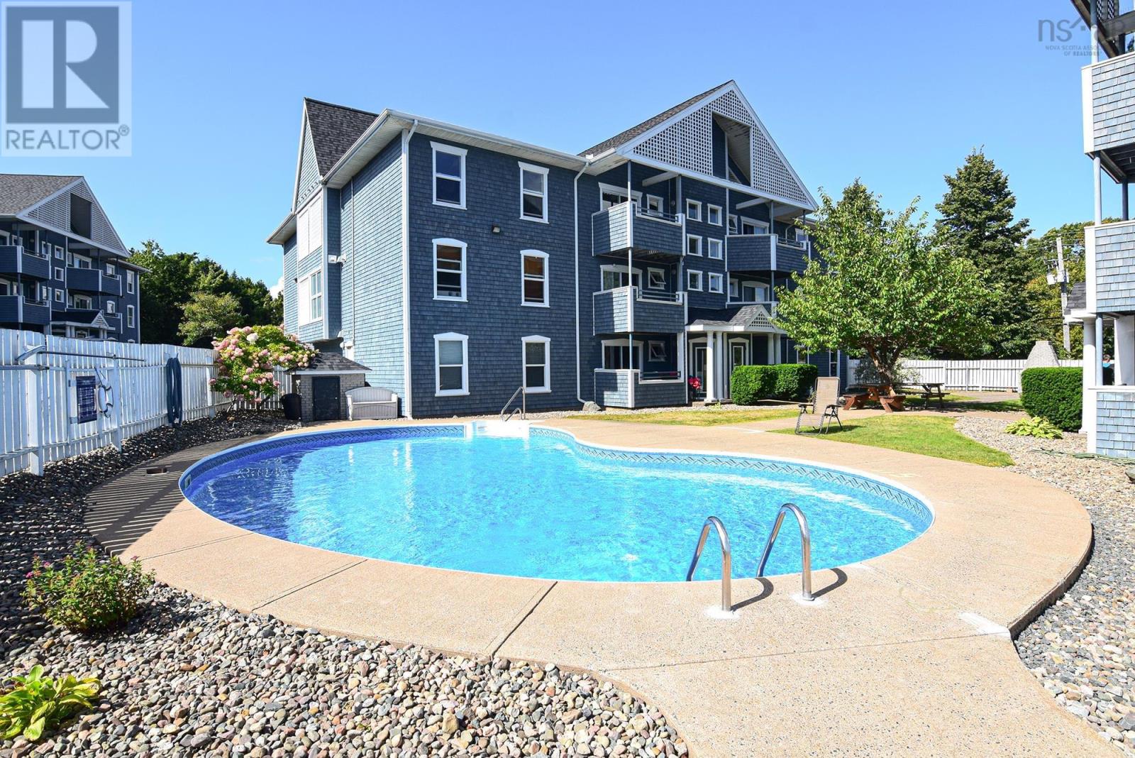 Property 17 of 50 of 523 42 Hammonds Plains Road