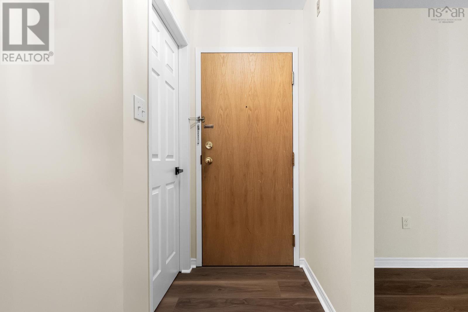 Property 39 of 50 of 523 42 Hammonds Plains Road