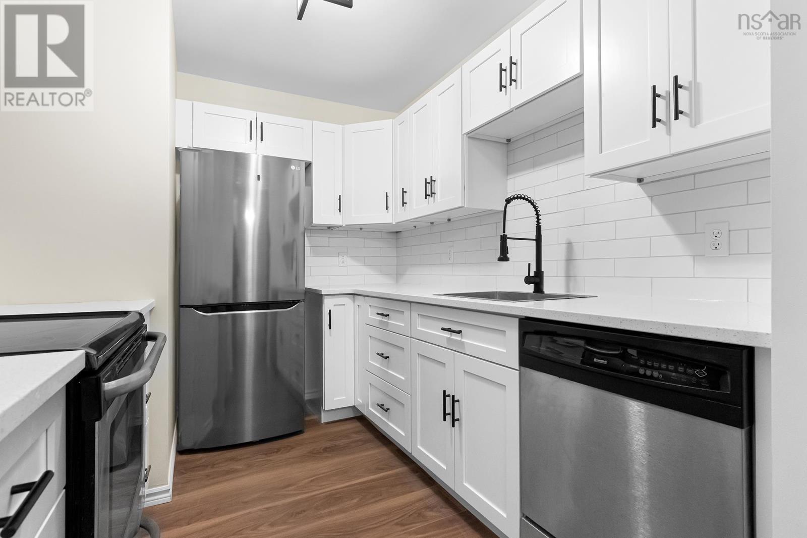 Property 43 of 50 of 523 42 Hammonds Plains Road