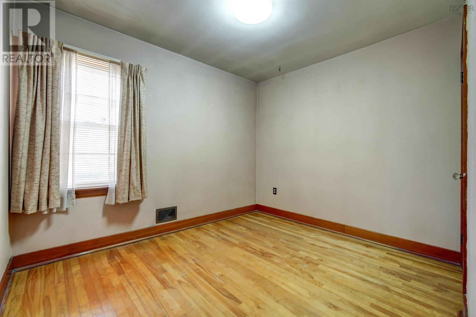 Property 18 of 44 of 3156 Aikens Avenue