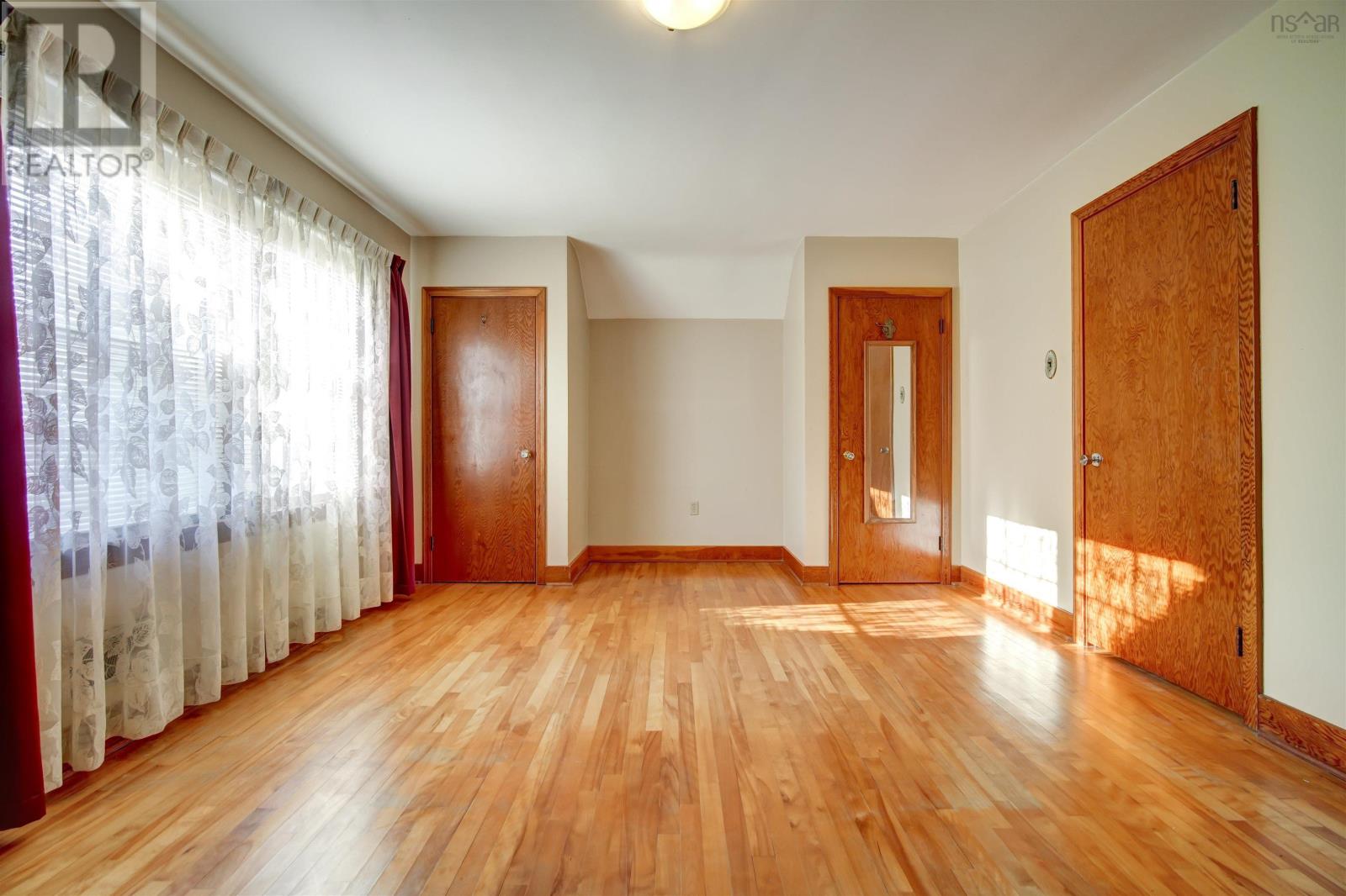 Property 31 of 44 of 3156 Aikens Avenue