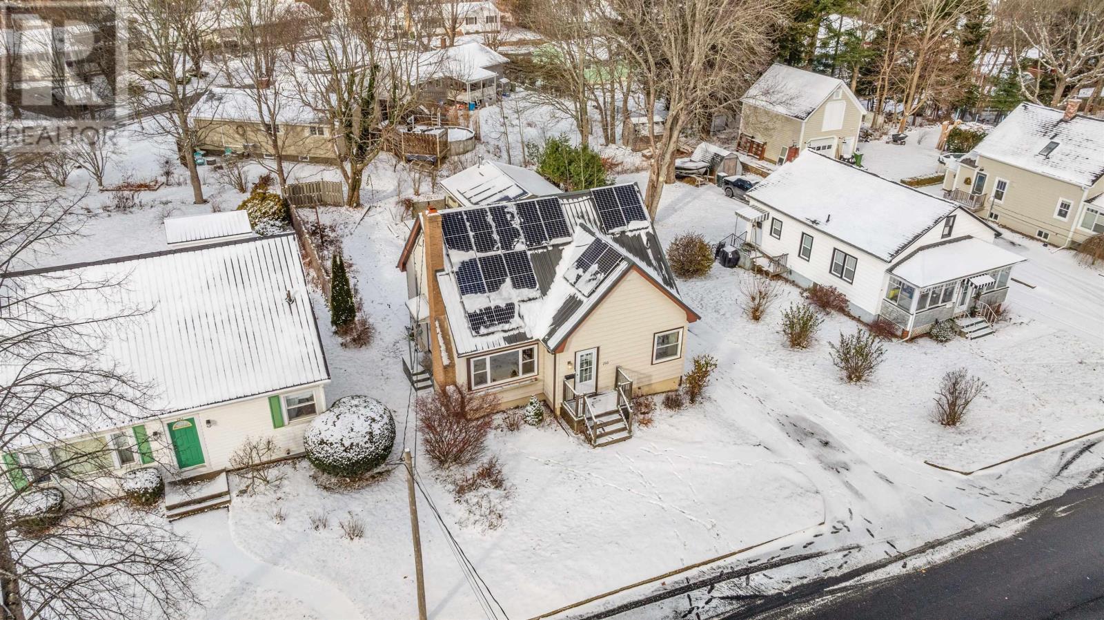 Property 2 of 43 of 186 Empire Street