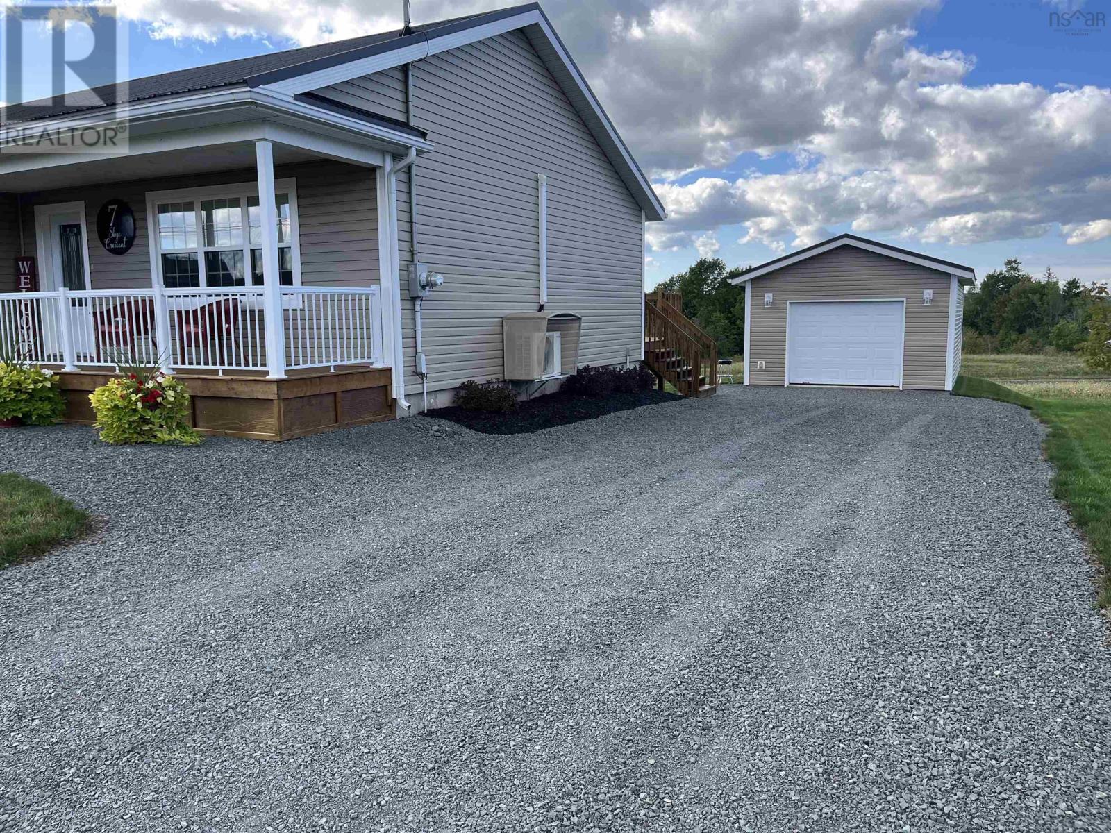 Property 32 of 46 of 7 Skye Crescent