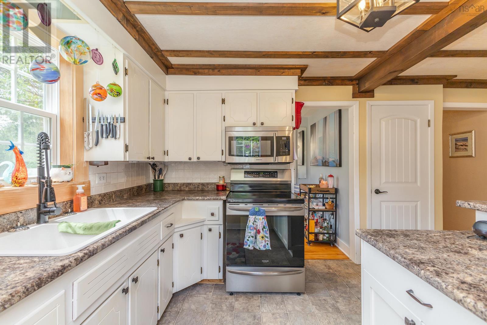 Property 9 of 50 of 42 Oldham Road