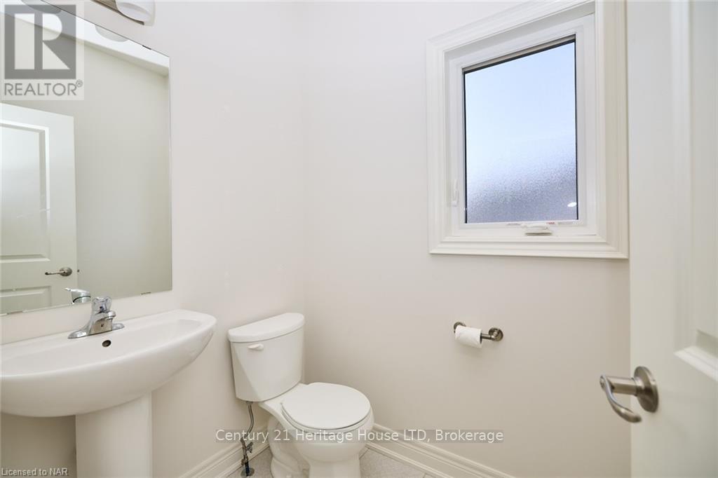 14 OVERHOLT DRIVE - 17