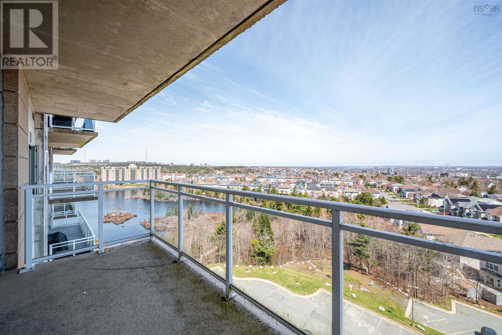 Property 29 of 35 of 901 60 Walter Havill Drive