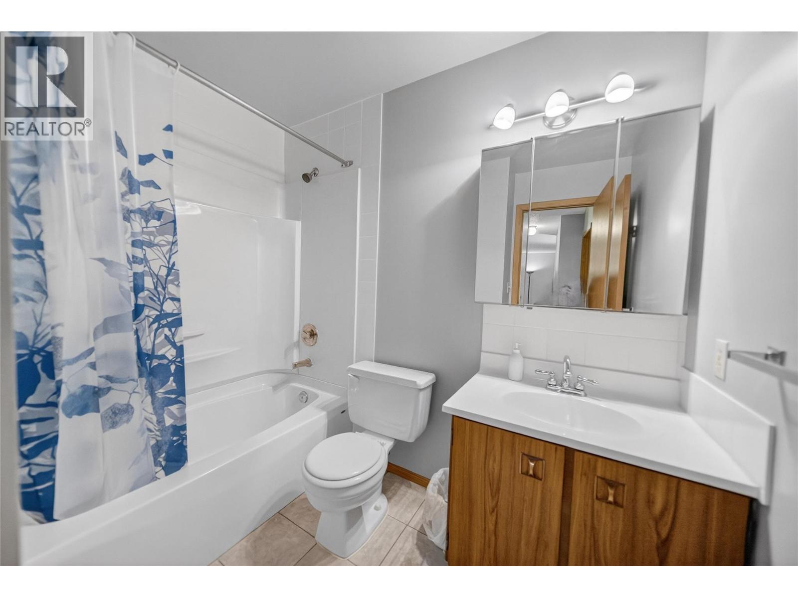 1299 Ponderosa Drive Unit# 304A, Sparwood