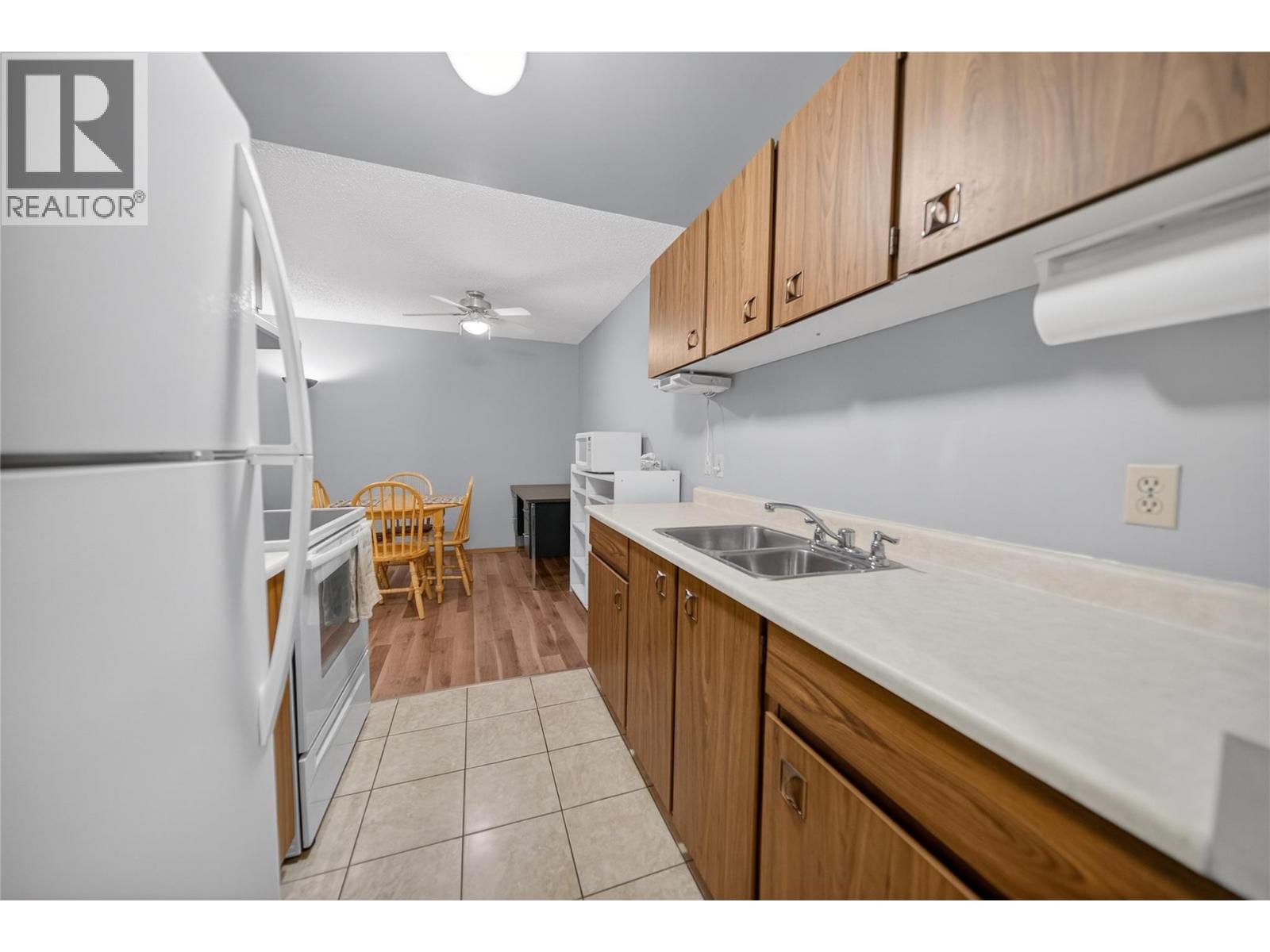 1299 Ponderosa Drive Unit# 304A, Sparwood