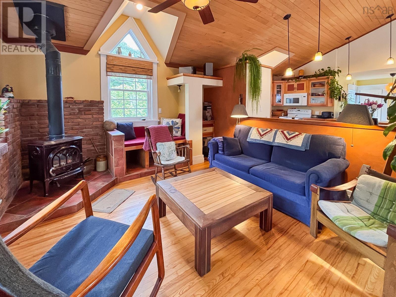 Property 13 of 49 of 57 King Street