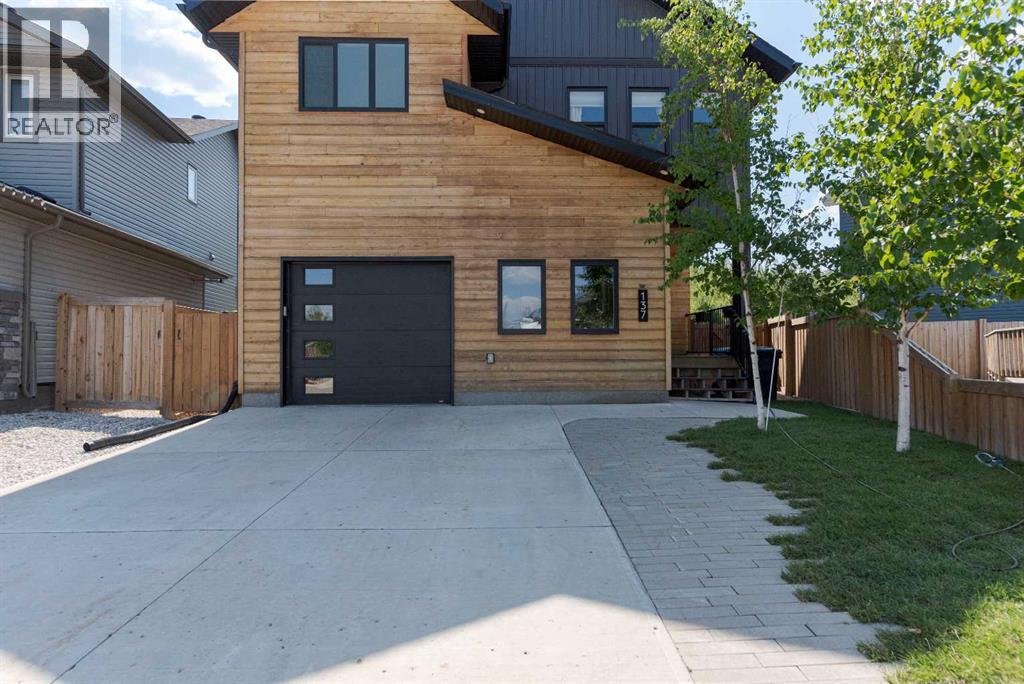 137 Pearson Drive, Fort McMurray