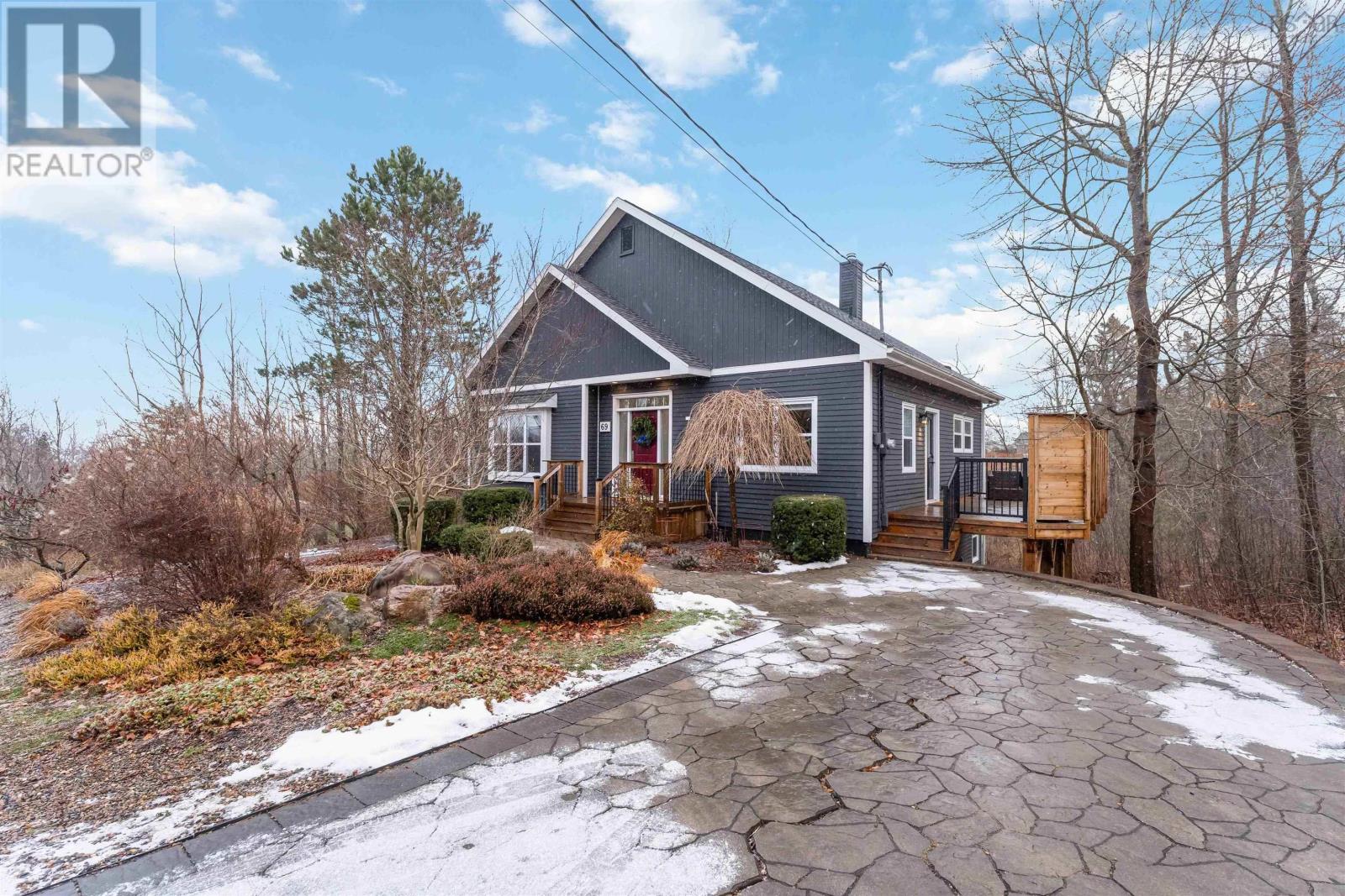 Property 2 of 48 of 69 Sherwood Drive