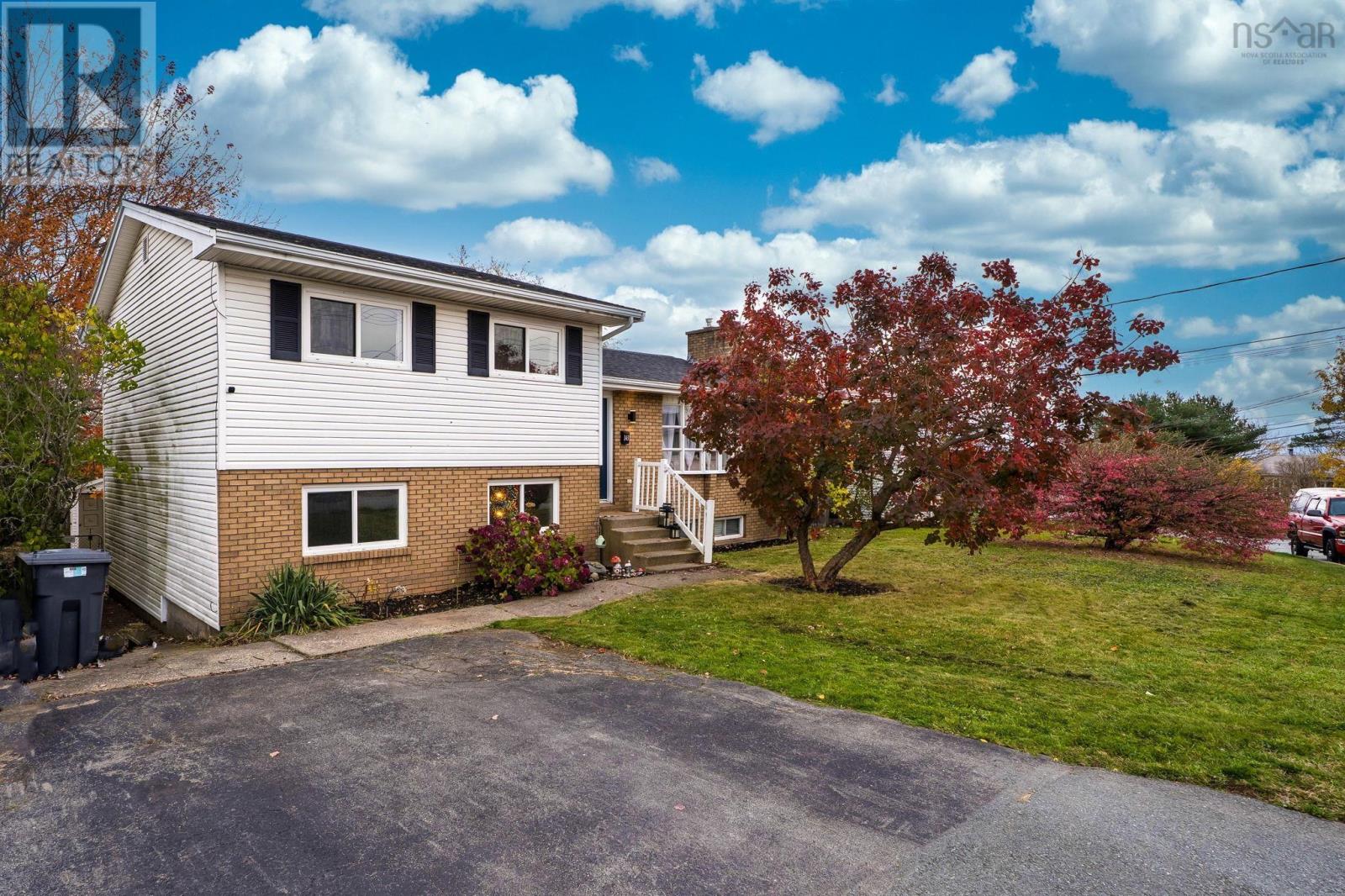 Property photo of 143 Amaranth Crescent