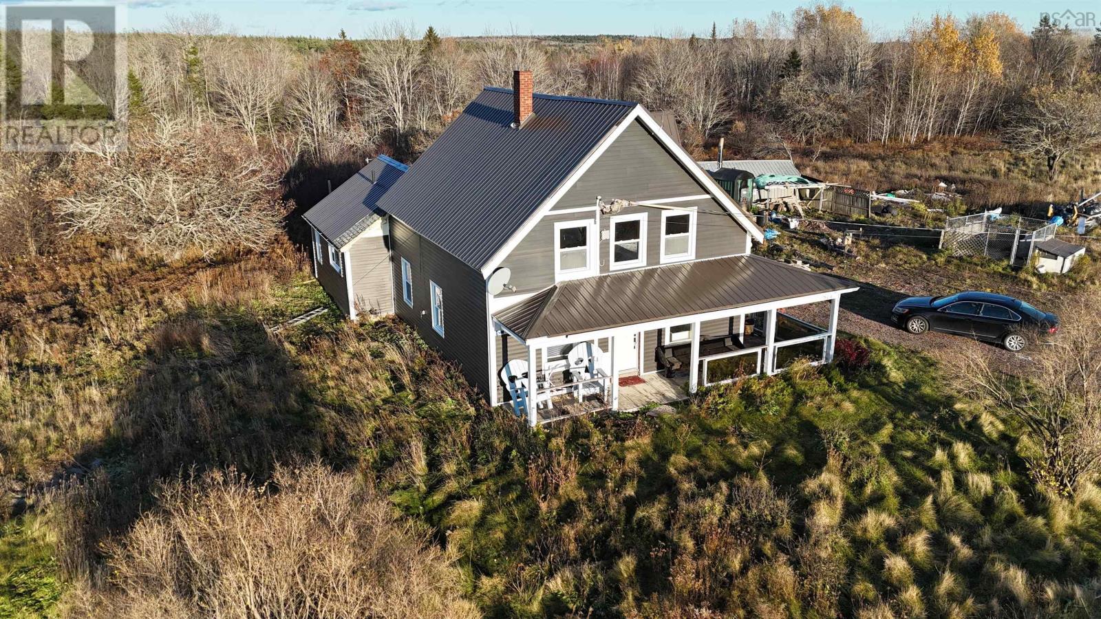 Property 2 of 4 of 10 1764 Highway 10