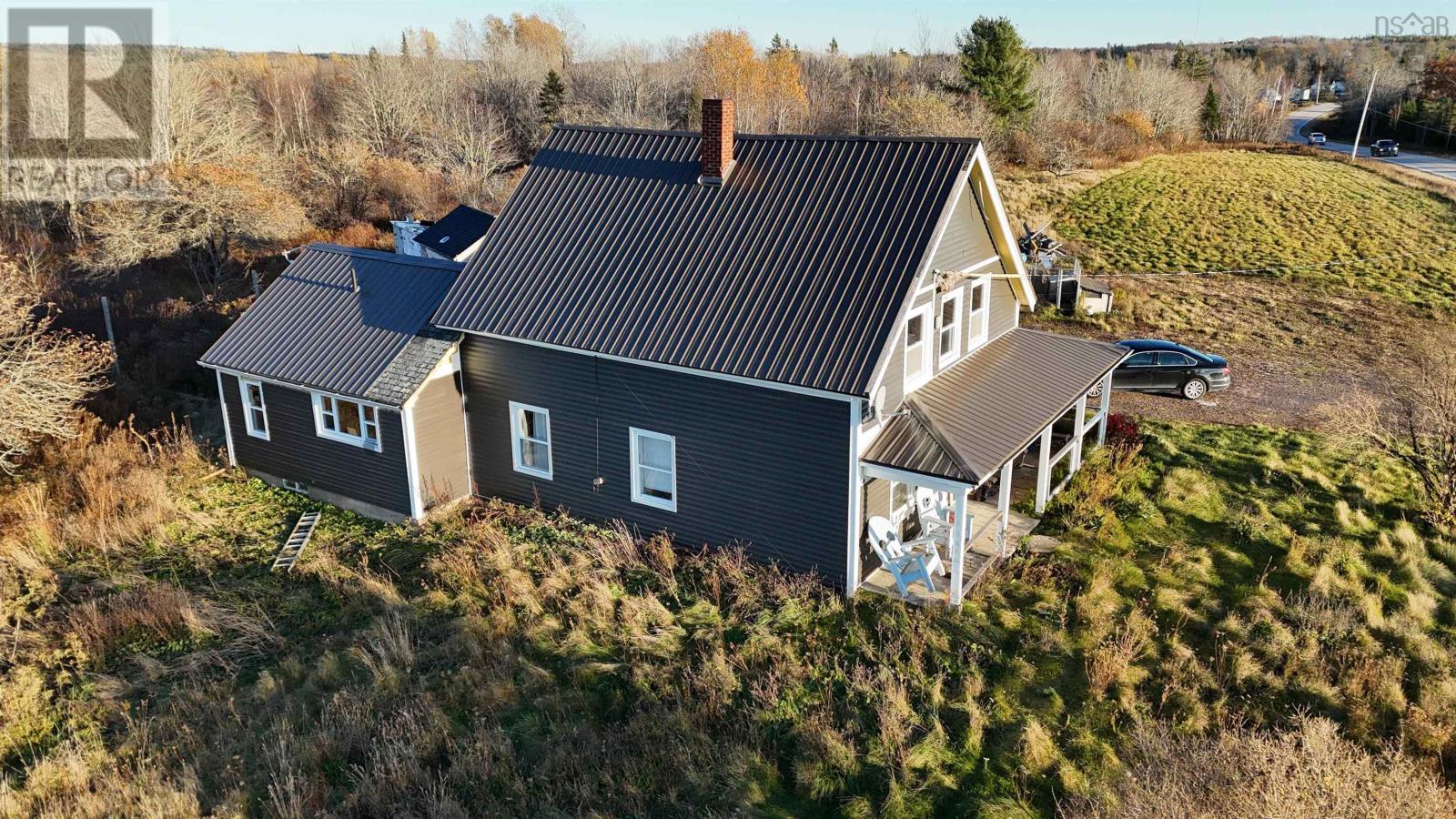 Property 3 of 4 of 10 1764 Highway 10