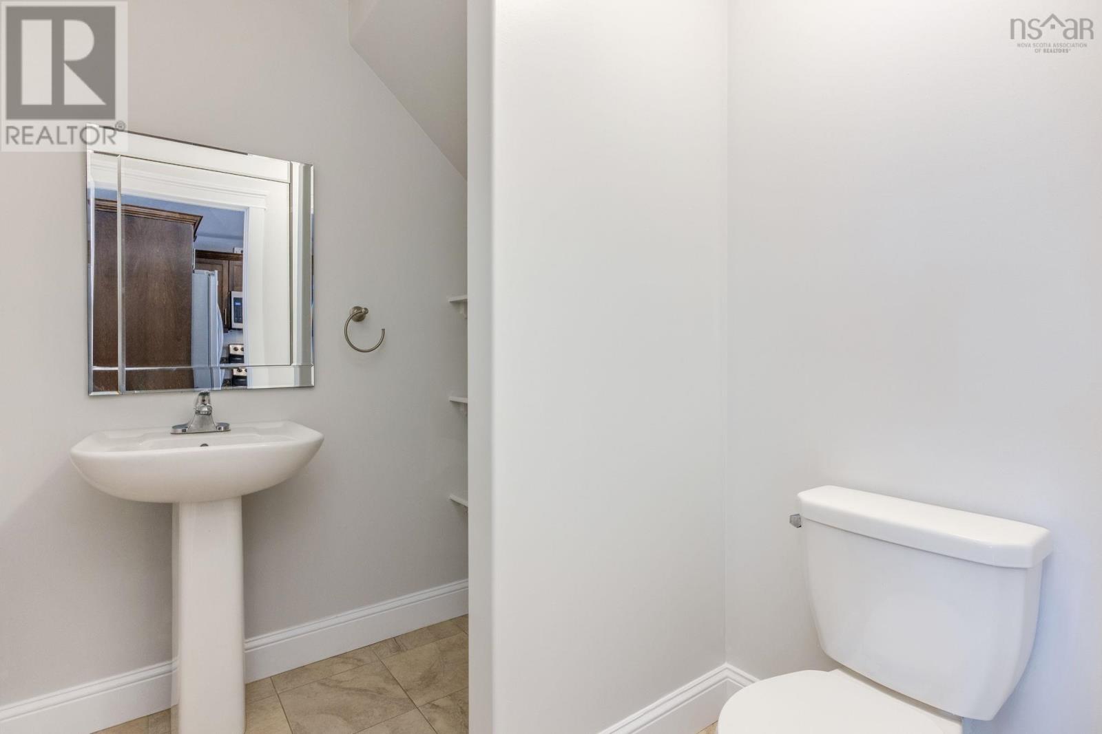 Property 17 of 45 of 182 Darlington Drive