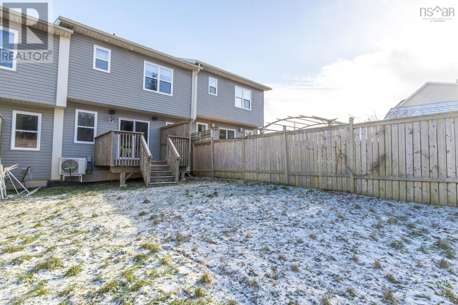 Property 41 of 45 of 182 Darlington Drive