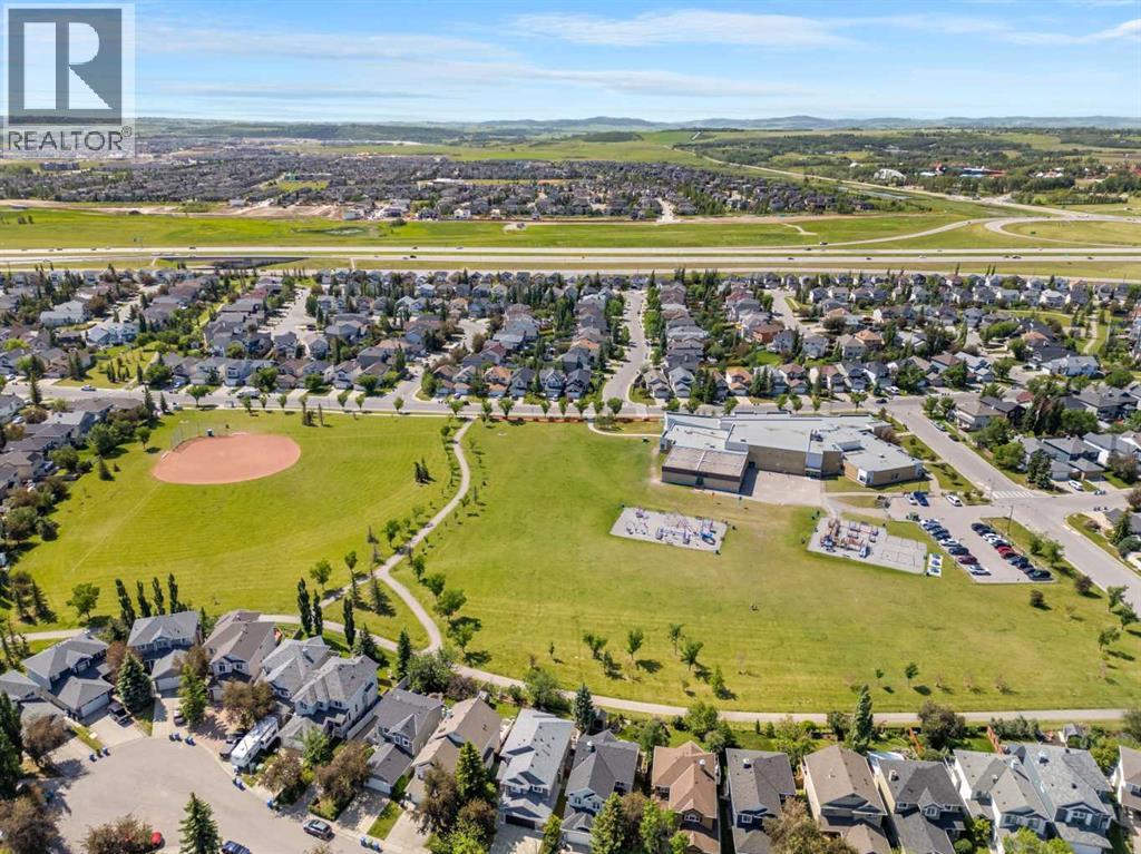 Single Family House for Sale in   Templehill Drive NE Temple Calgary 