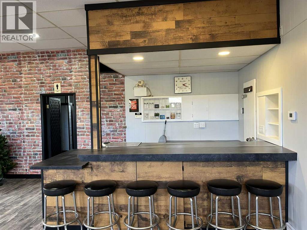 
          218 Main Street
            <br/>
            <span>Burdett</span>
            , 
            <span>AB</span>
             <span>T0K0J0</span>
         - Photo 13