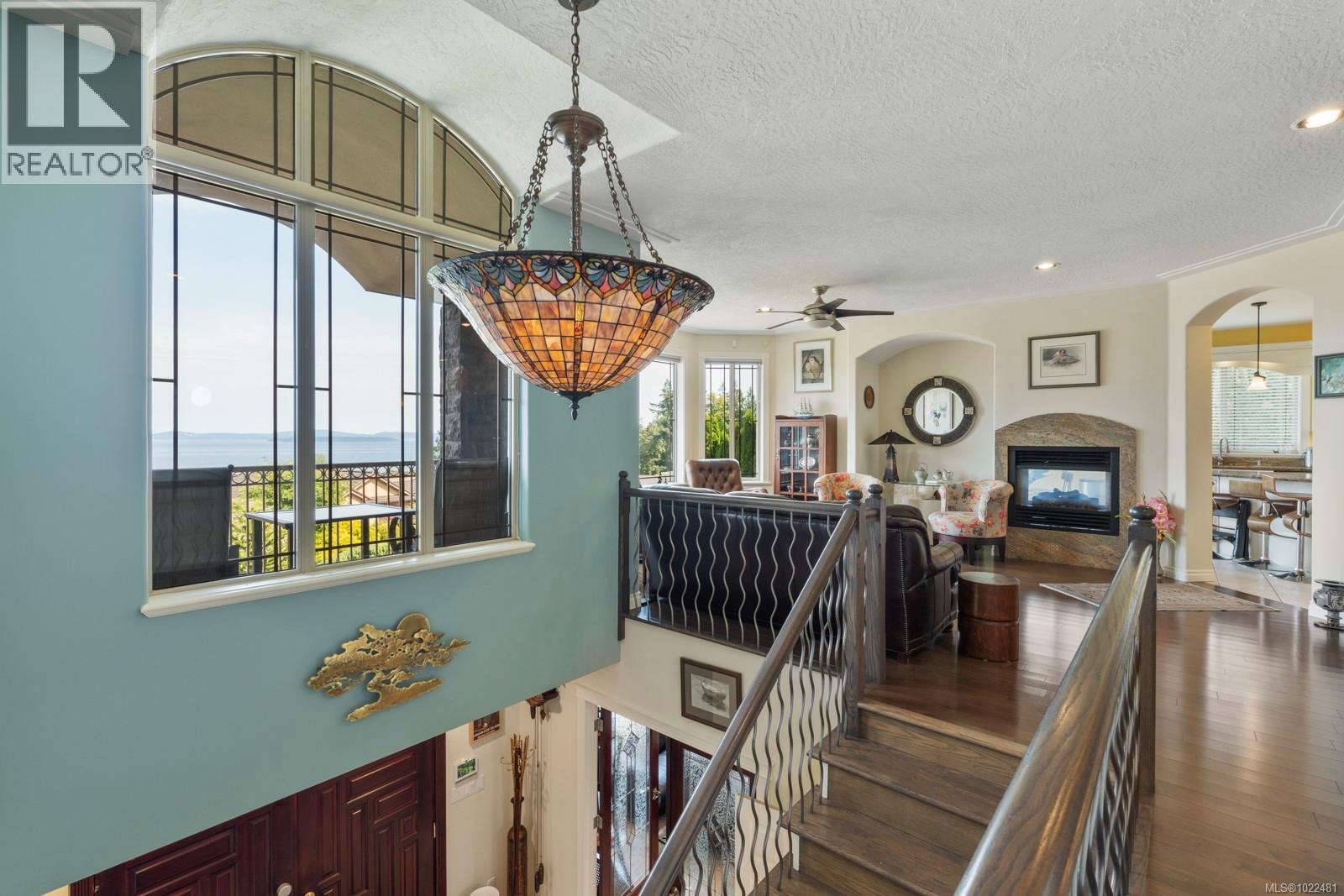 7012 Island View Pl, Central Saanich