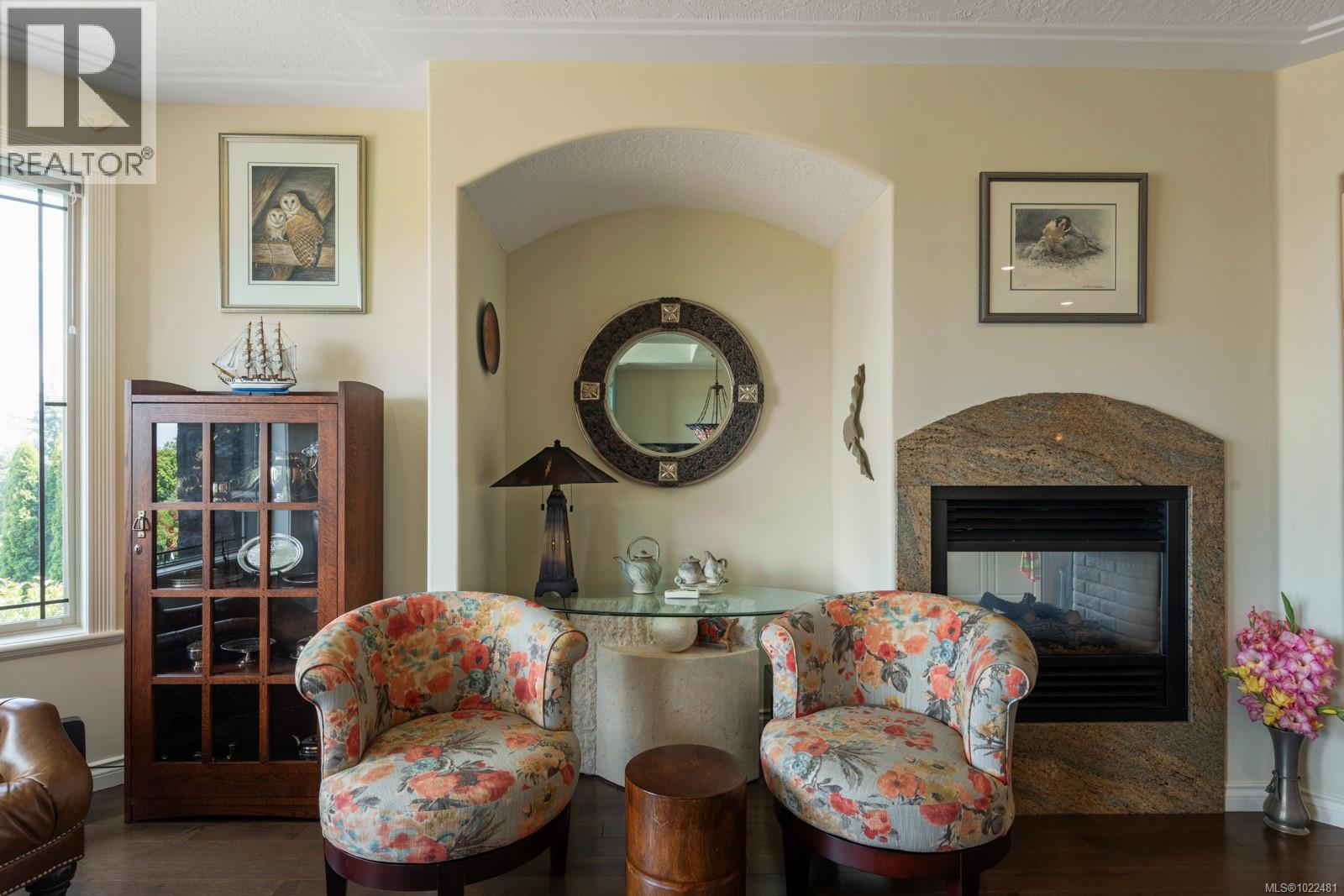 7012 Island View Pl, Central Saanich