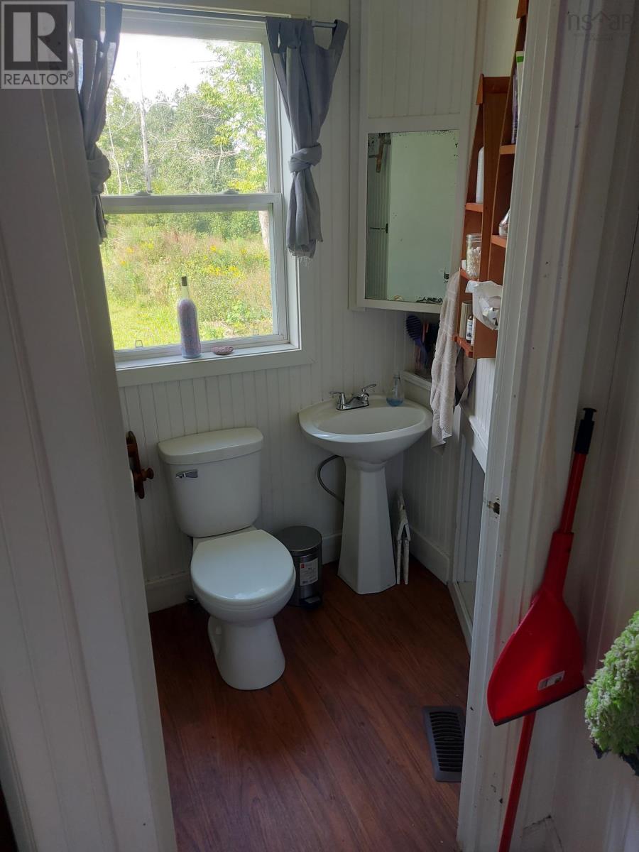 Property 18 of 37 of 87 Copper Lake Road