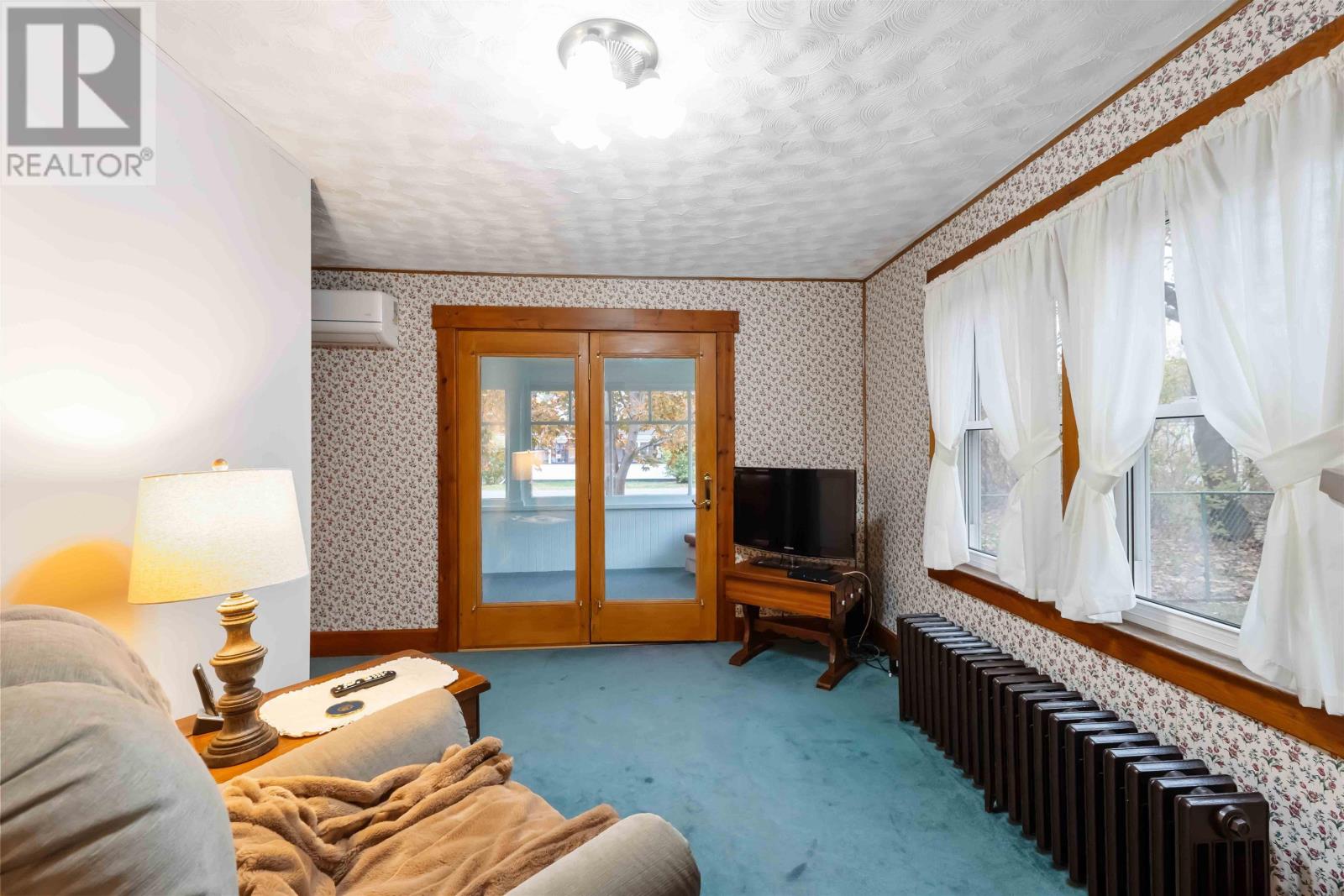 Property 12 of 44 of 24 Church Street