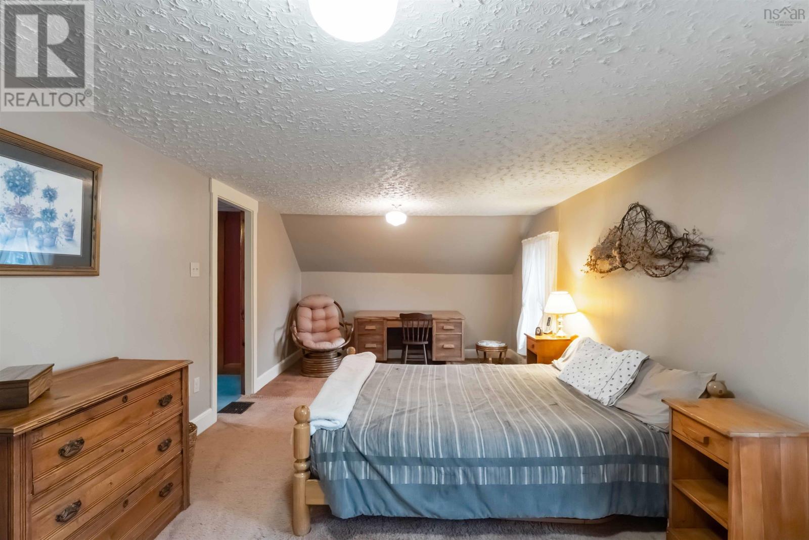 Property 21 of 44 of 24 Church Street