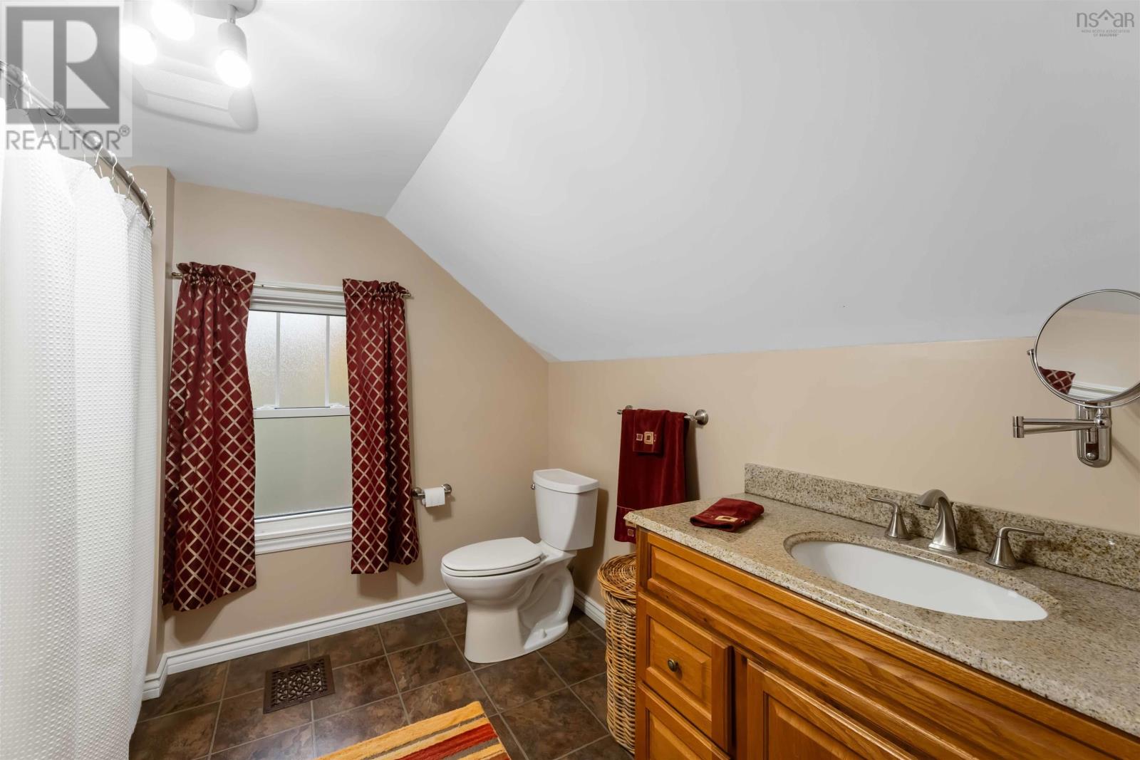 Property 18 of 44 of 24 Church Street