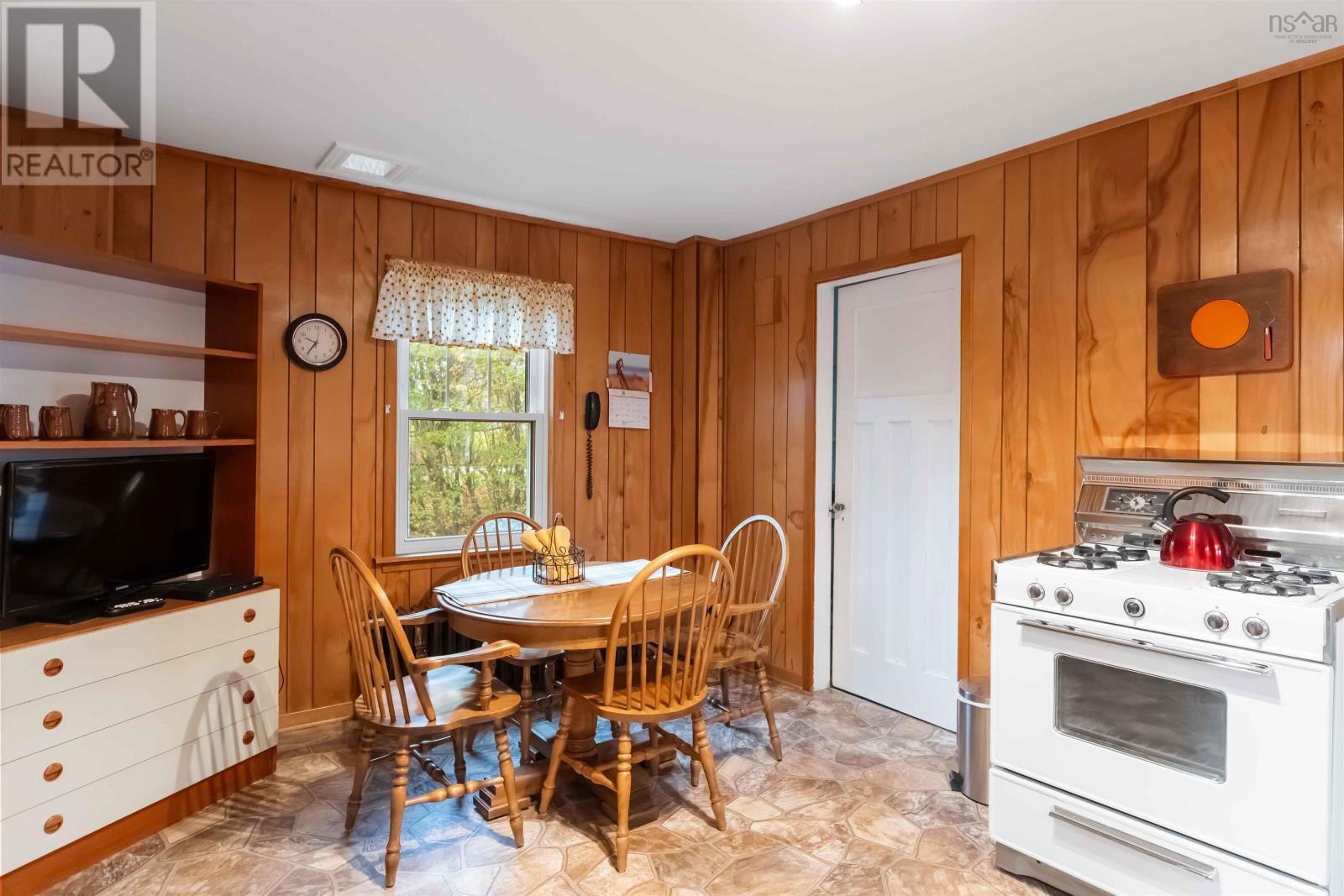 Property 30 of 44 of 24 Church Street