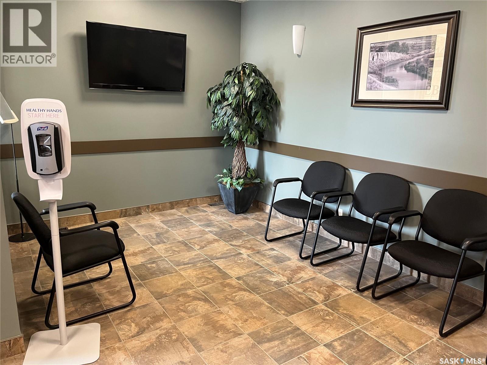 Office for Sale in  nd AVENUE NW Swift Current 