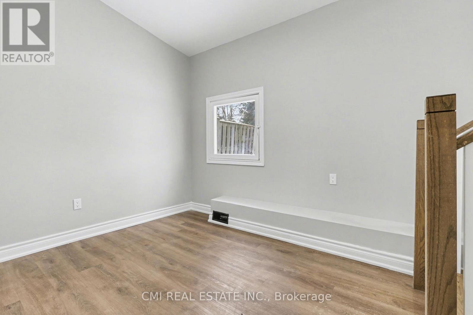 1226 WIGLE AVENUE - 33