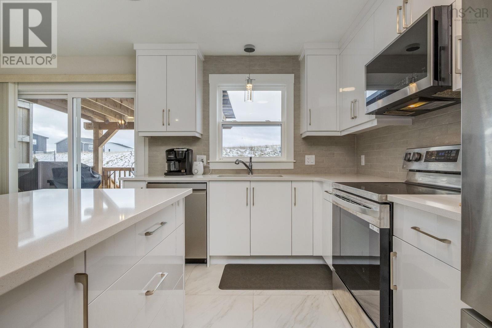 Property 10 of 31 of 31 Grosse Street