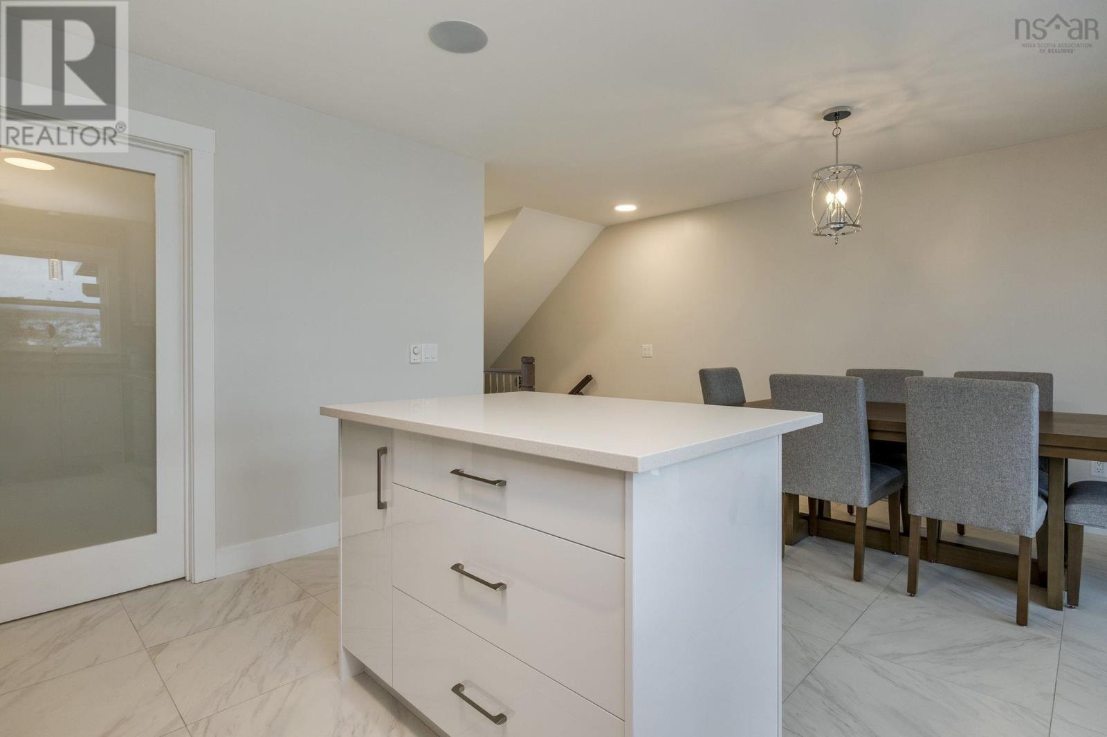 Property 8 of 31 of 31 Grosse Street